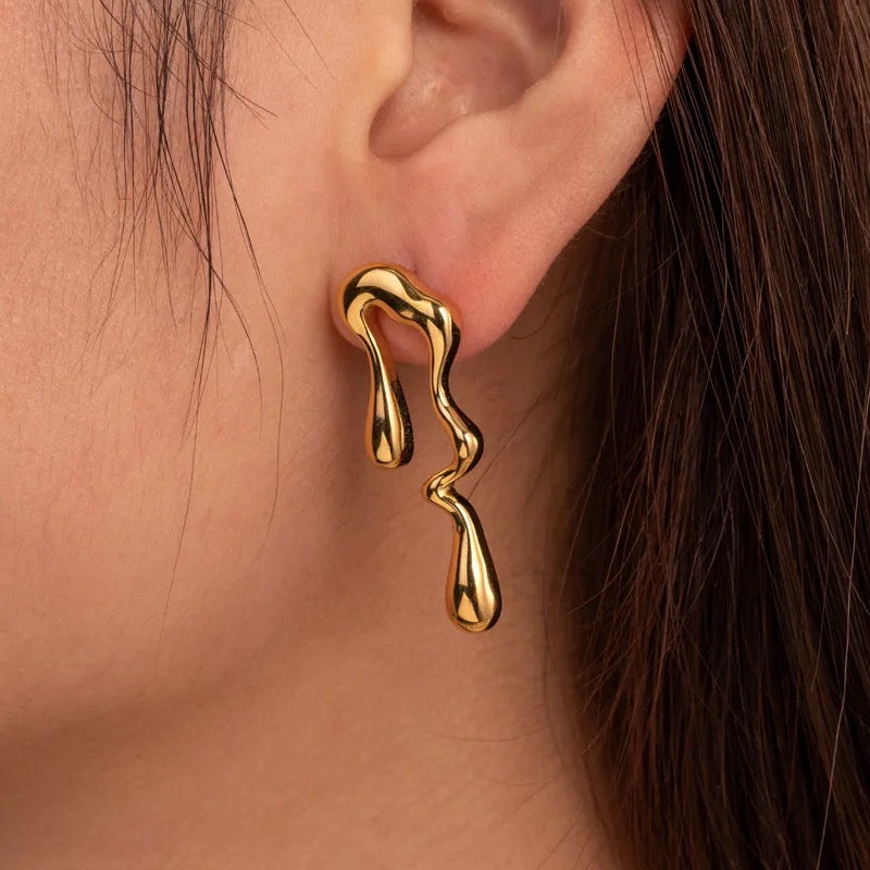 Flock Wavy Gold Earrings