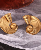 Veral Beachy Gold Earrings