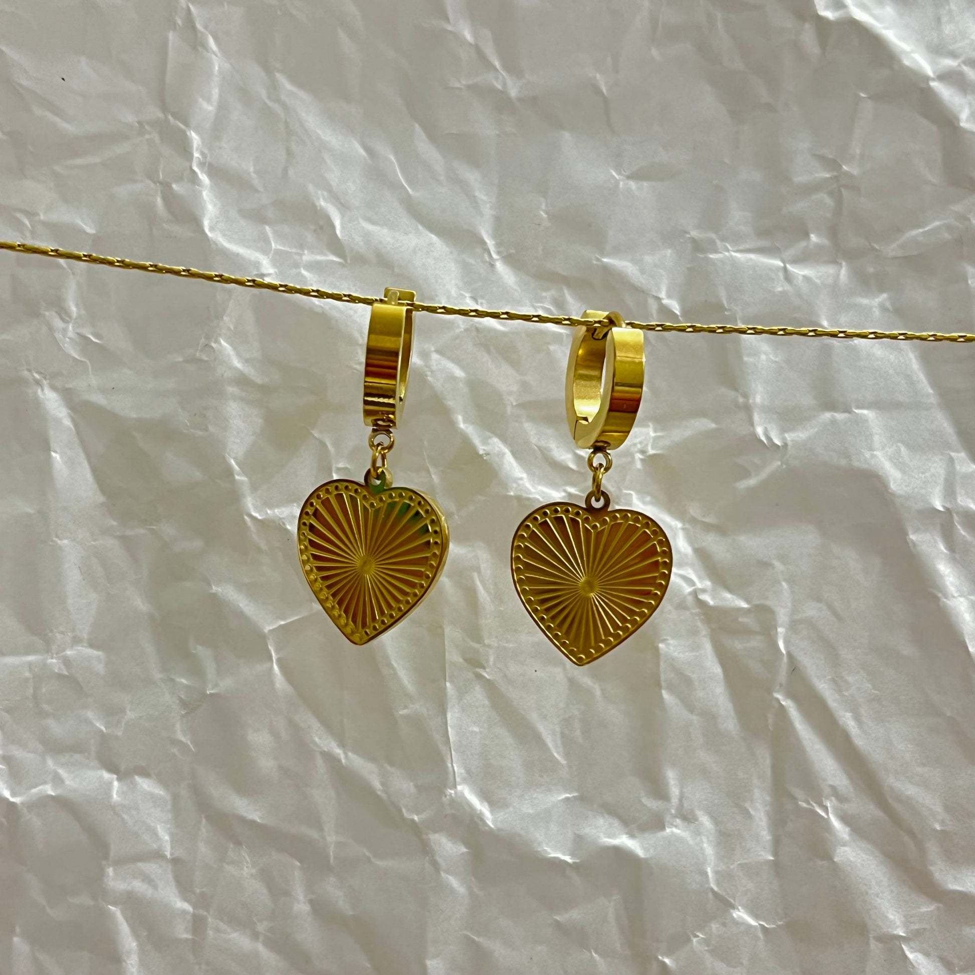 Sunlight Heart Gold Huggies