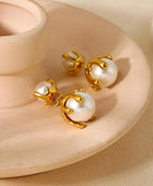 Persin Double Pearl Studs