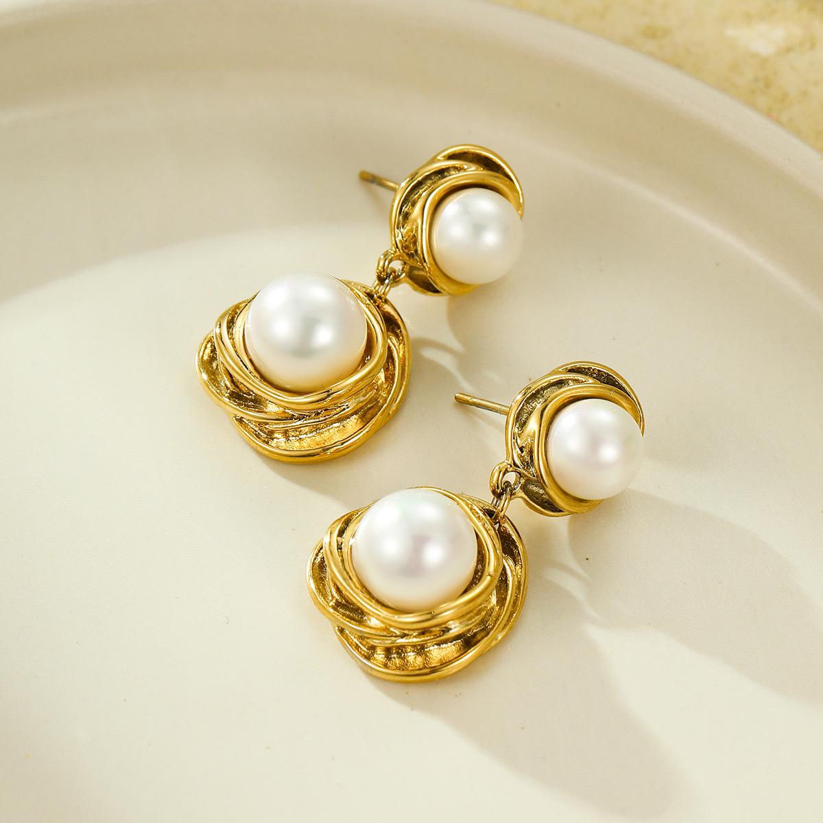 Bvelgin Pearl Gold Earrings