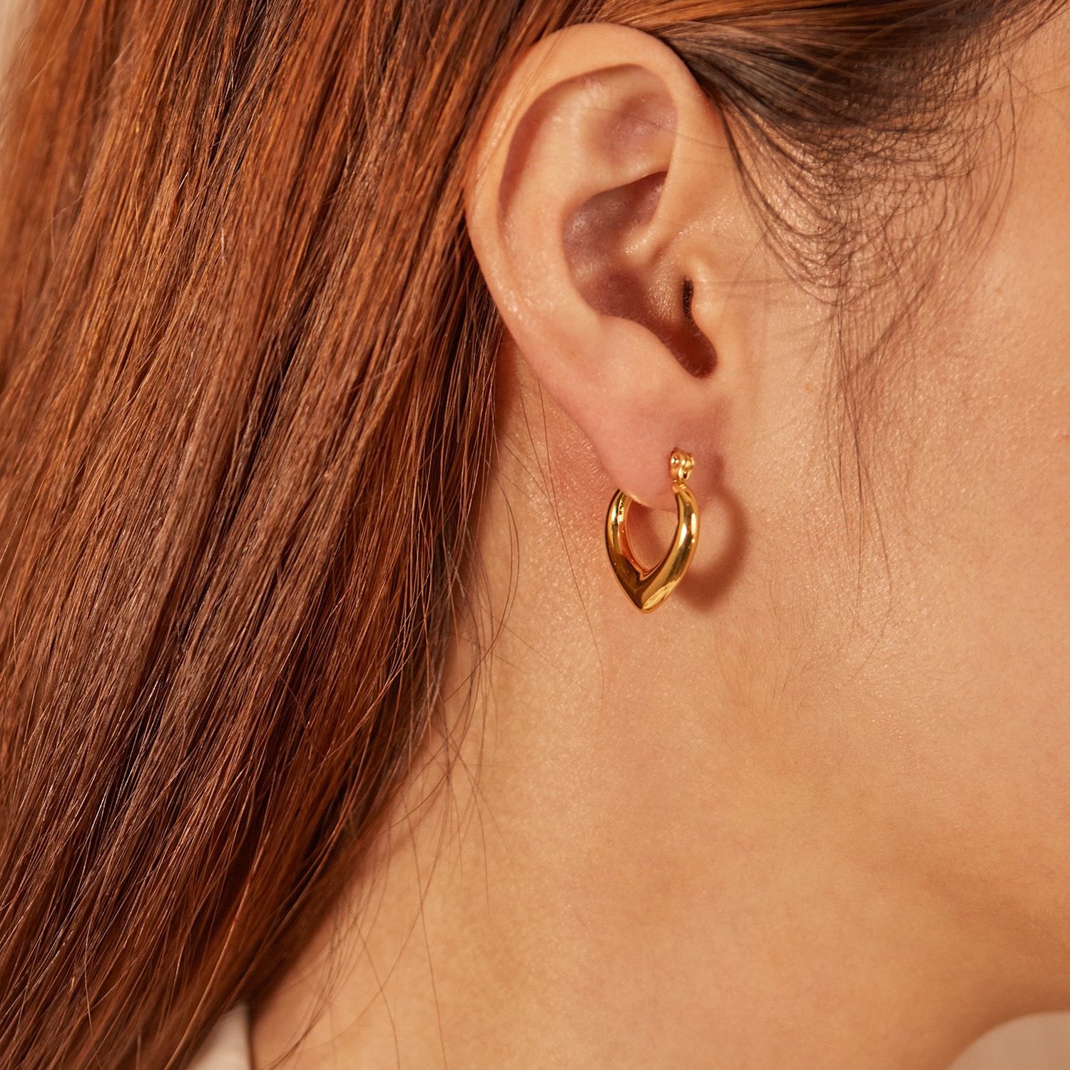 Chria Casual Gold Hoops✨