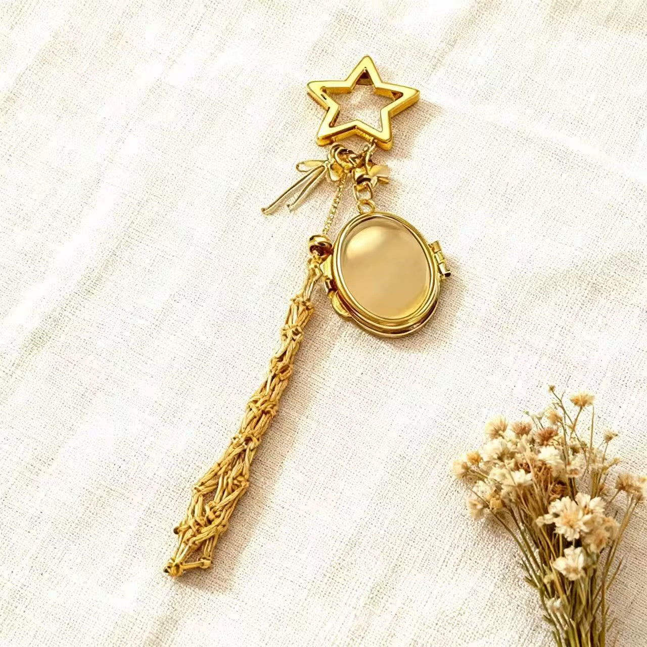 Soft Girlie Lipstick Holder Keychain