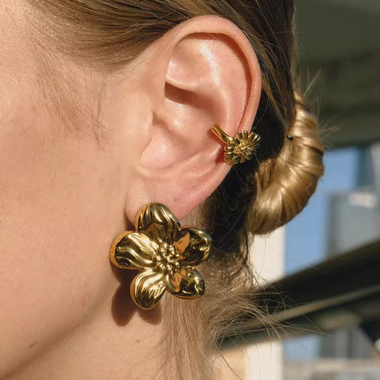 Willie Flower Good Earrings