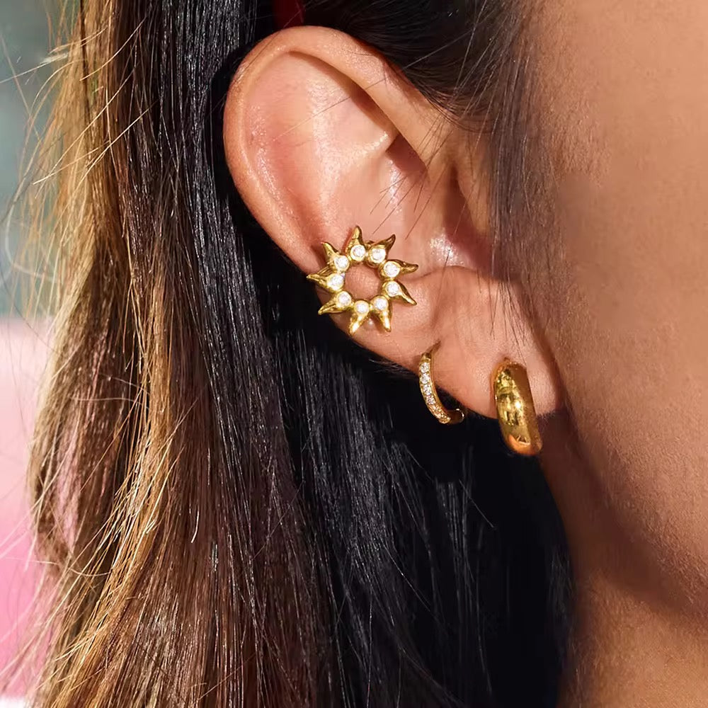 Juillia Star Diamond Earcuff