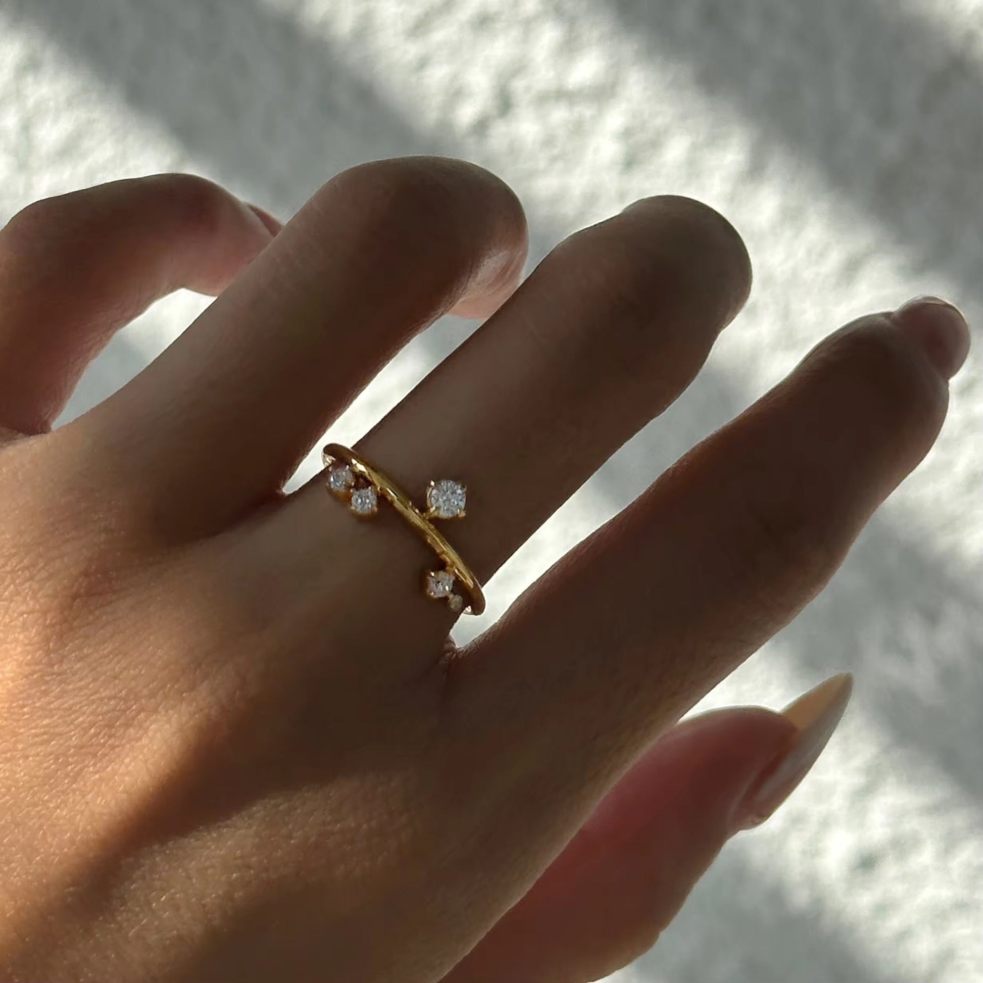 Hana Dainty Tridiamond Ring✨