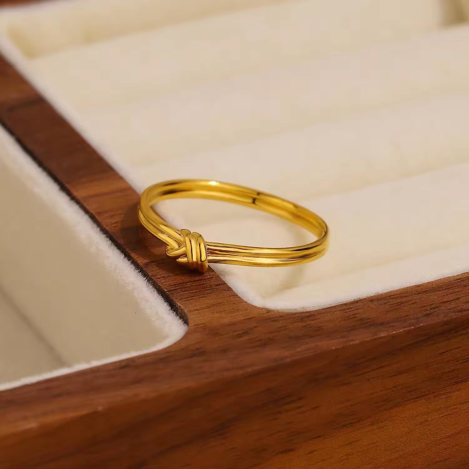 Tie Knot Love Ring✨