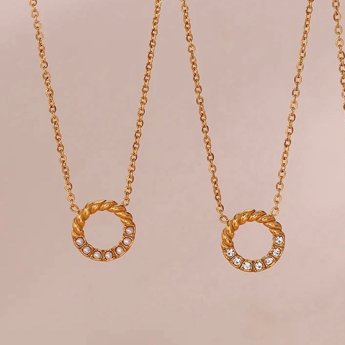 Eternal Circle Pretty Necklaces