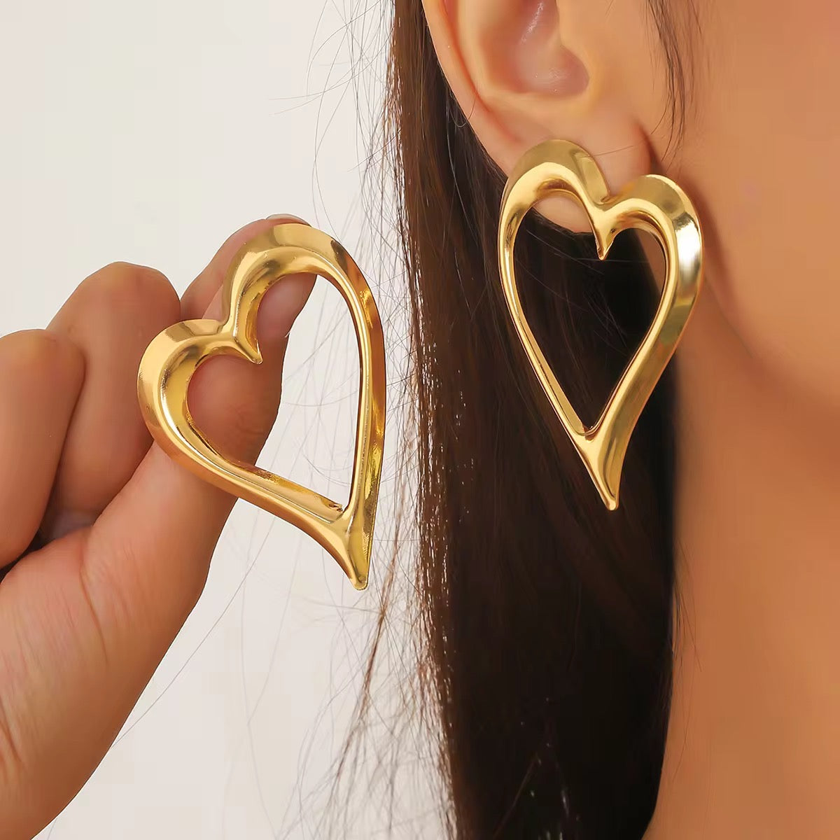 Big Love Heart Earrings✨