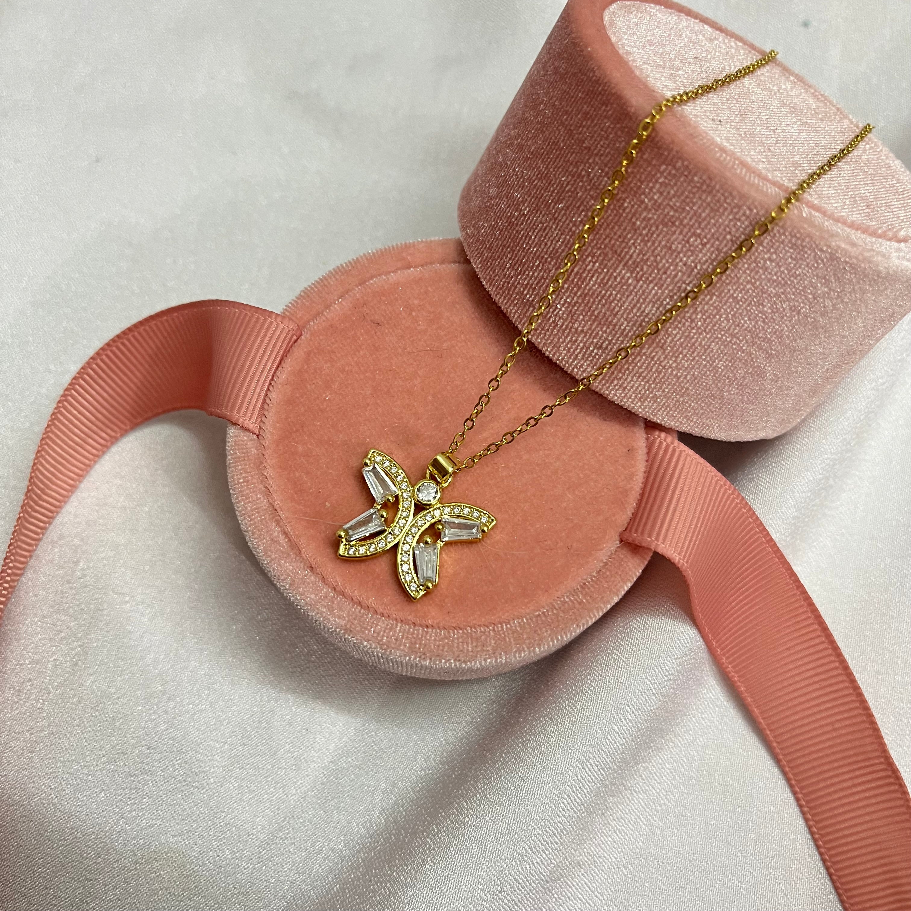 Gin Little Butterfly Necklace