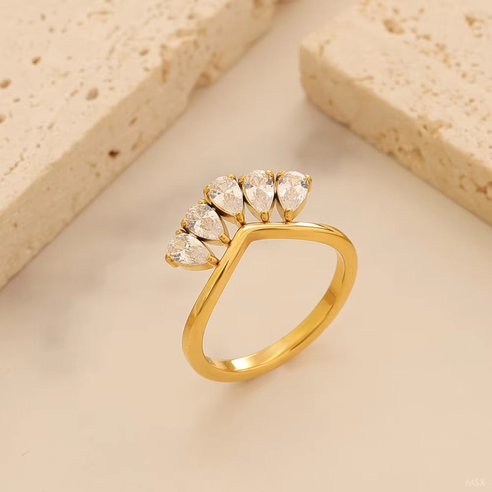 Crowny Diamond Gold Ring✨