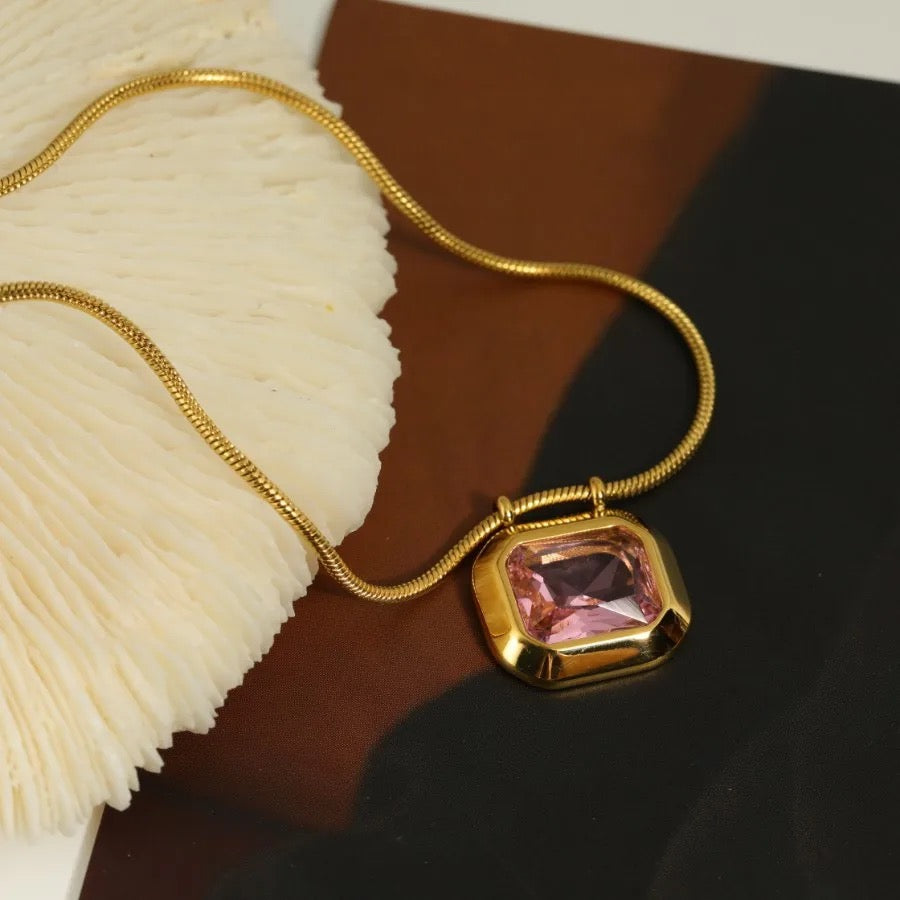 Elina Pink Statement Neckalce