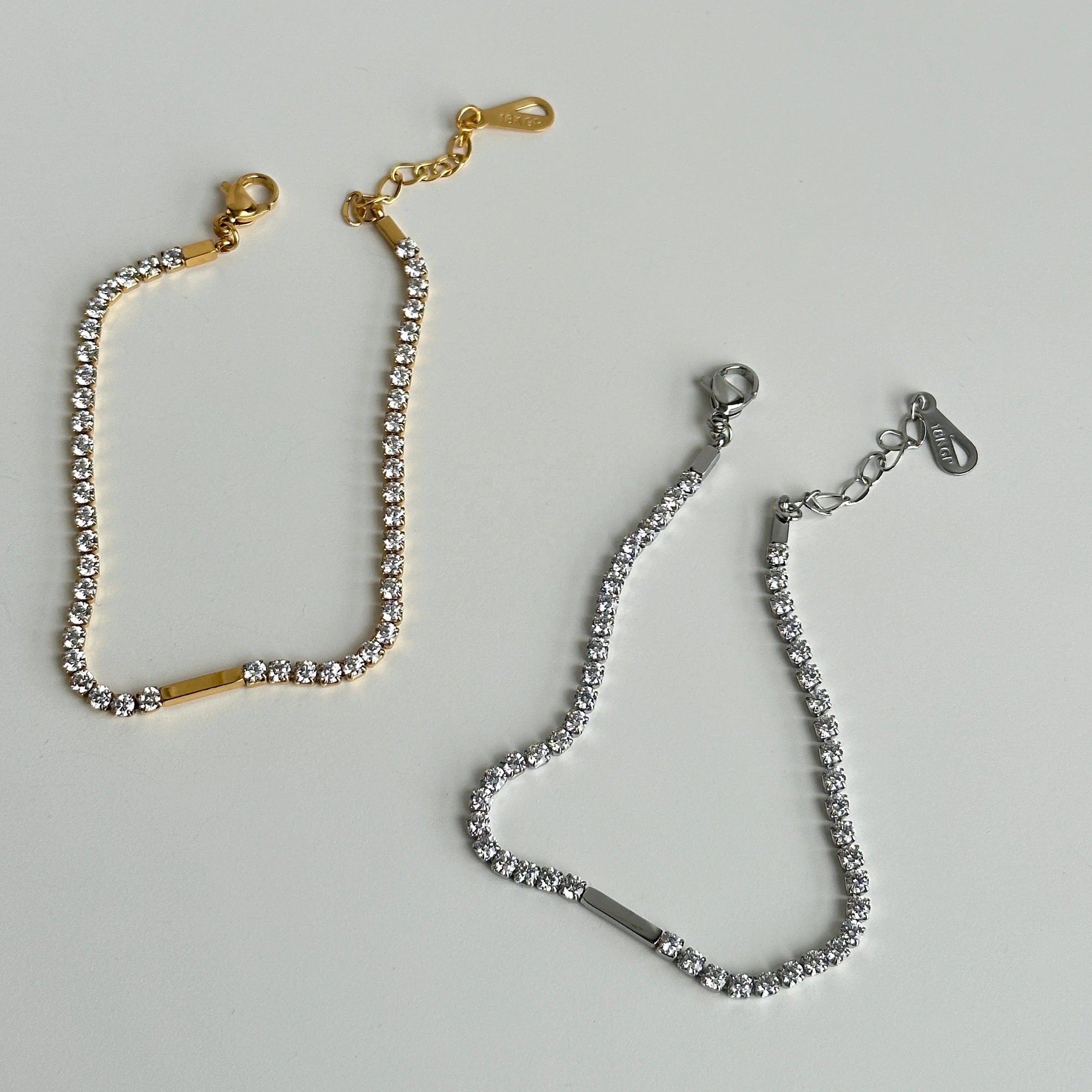Genelia Silver and Golden Tennis Bracelet/Anklet