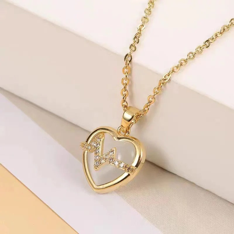 Heartbeat White Gold Necklace