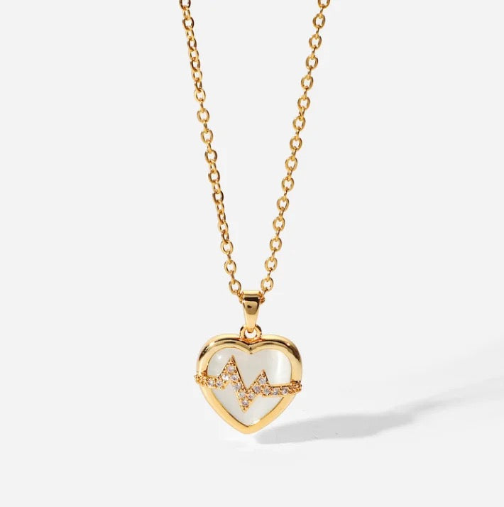 Heartbeat White Gold Necklace
