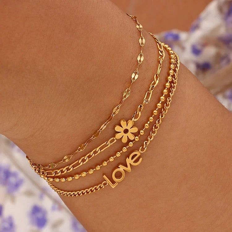 Pretty Signs Minimal Bracelets