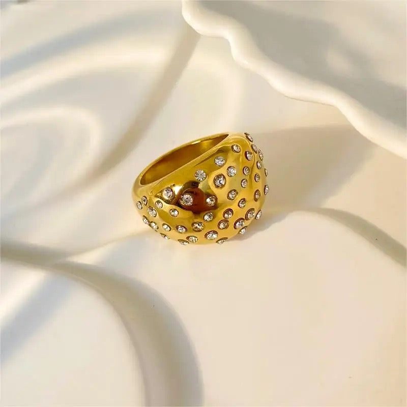 Cluia Disco Diamond Gold Ring