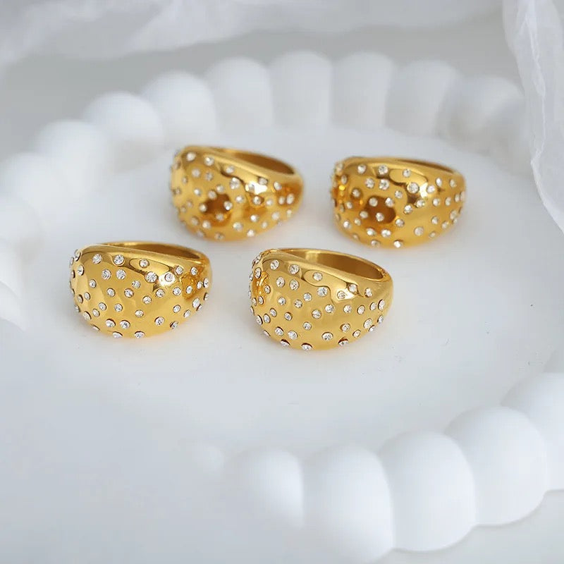 Cluia Disco Diamond Gold Ring