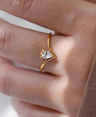 Lavie Almond Diamond Ring