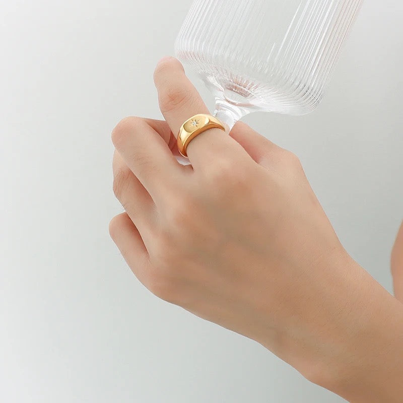 Geo Star Chunky Ring