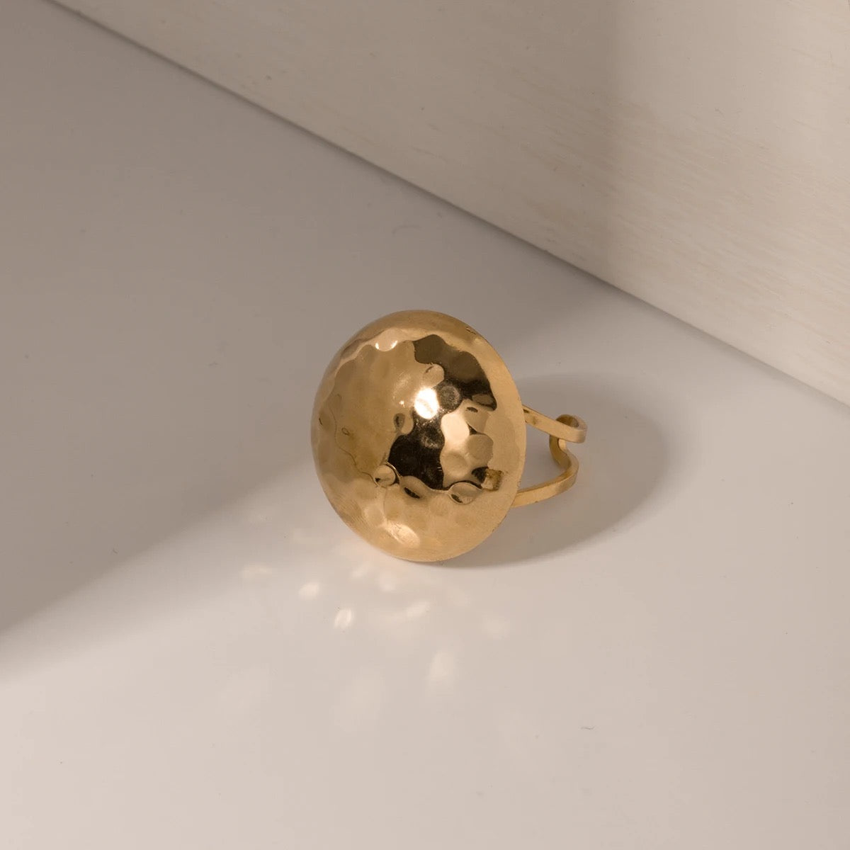 Fulia Textured Gold Ring
