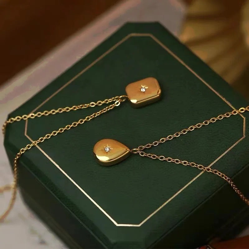 Helen Star Gold Necklaces