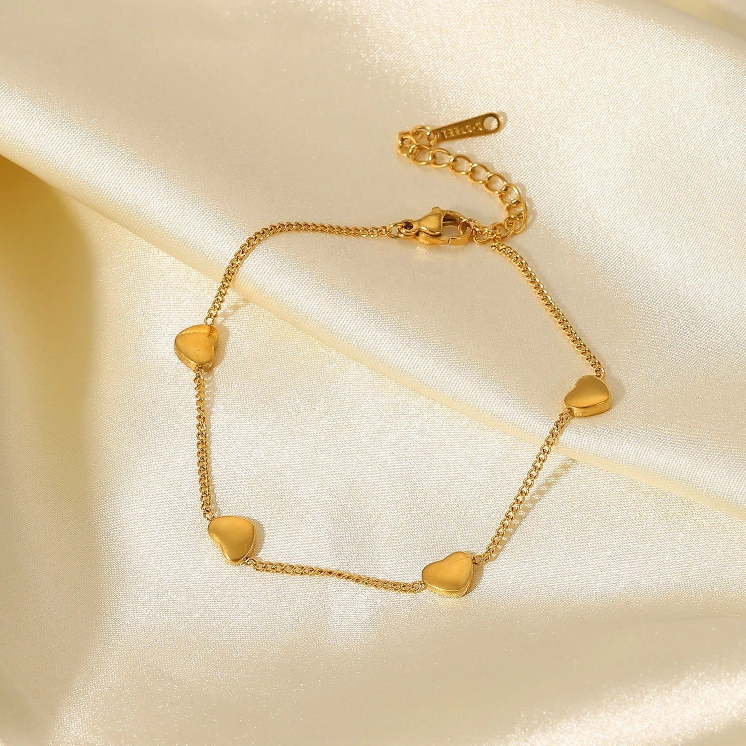 Lover Gold Heart Bracelet