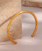 Chelsi Plain Bold Cuff