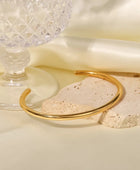 Chelsi Plain Bold Cuff