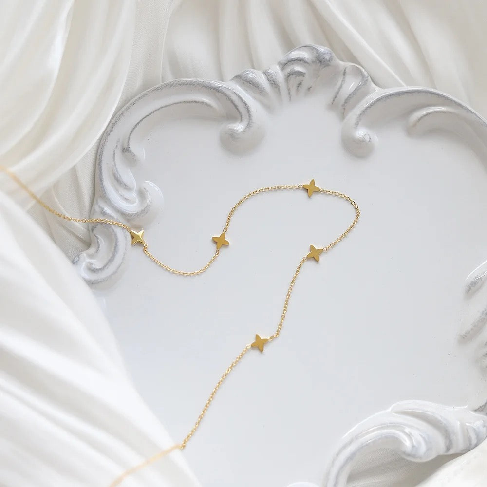 Galio Star Gold Necklace