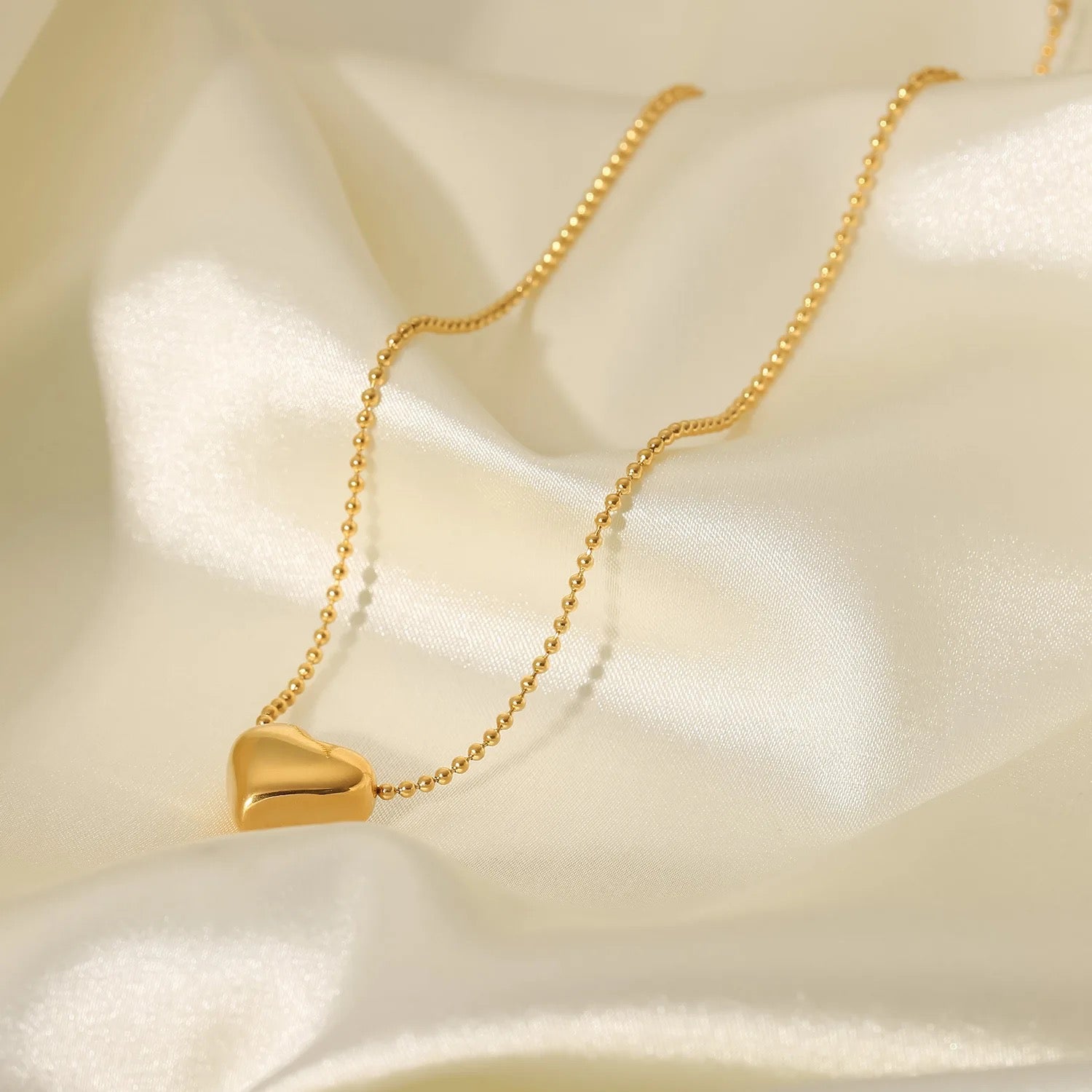 Pihu Colored Heart Necklace
