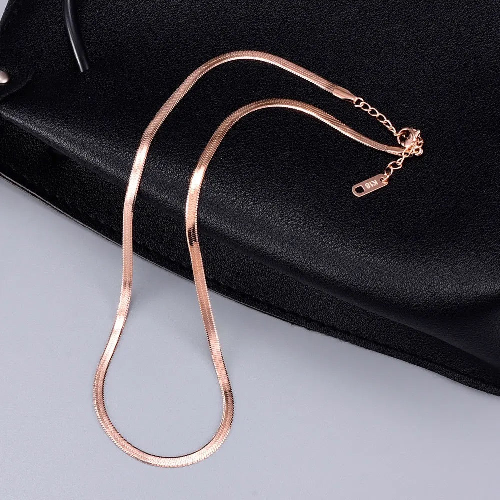 Herringbone Rosegold Necklace