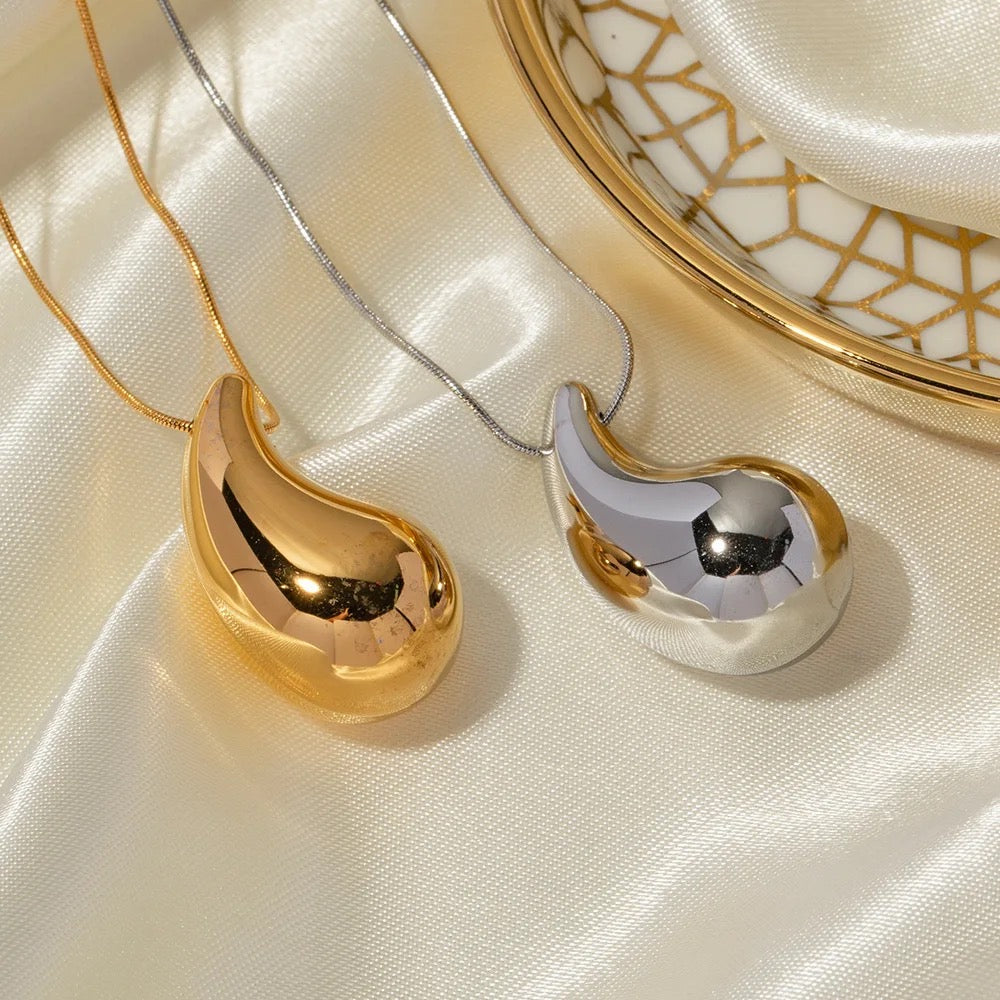 Marlo Tear Drop Necklace