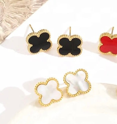 Mini Clover Gold Studs