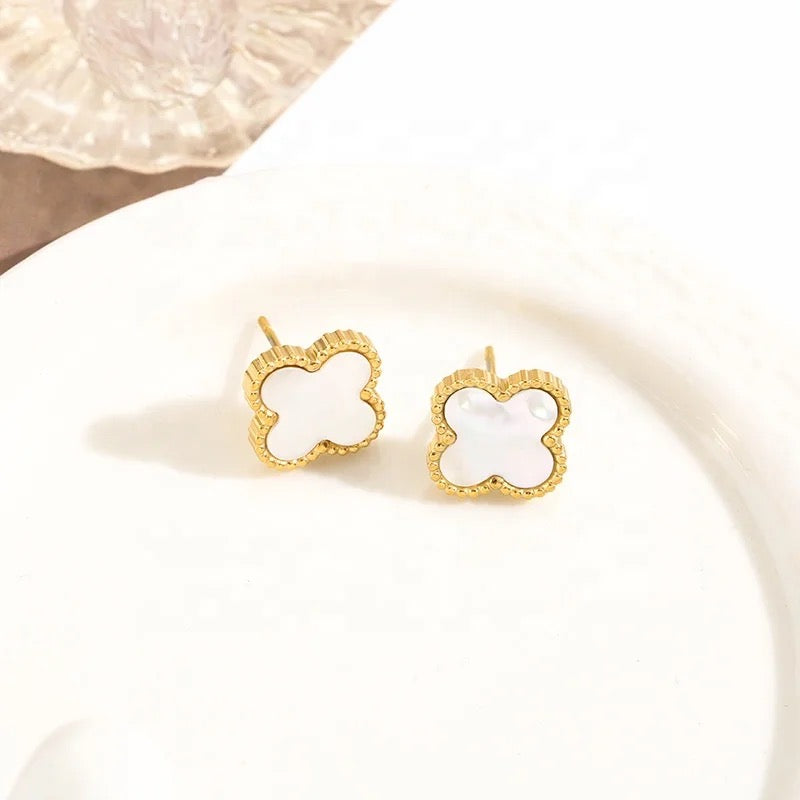 Mini Clover Gold Studs