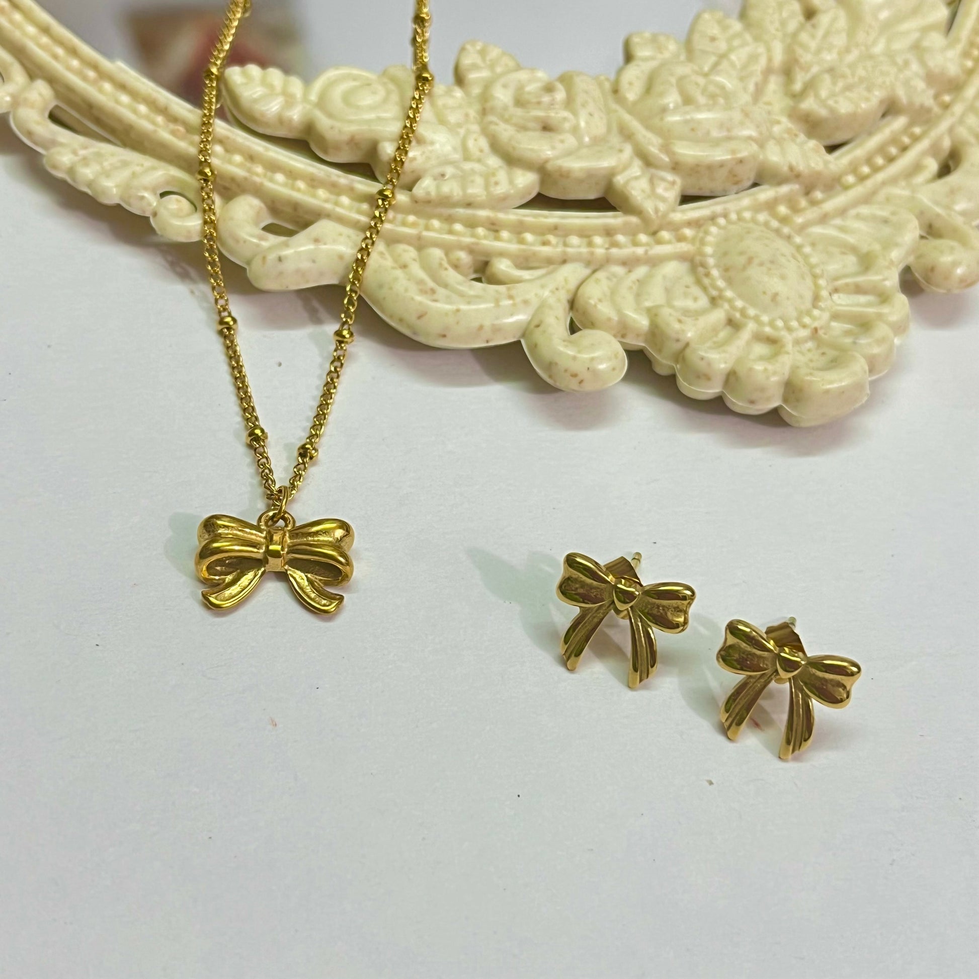Pookie Bow Gold Set