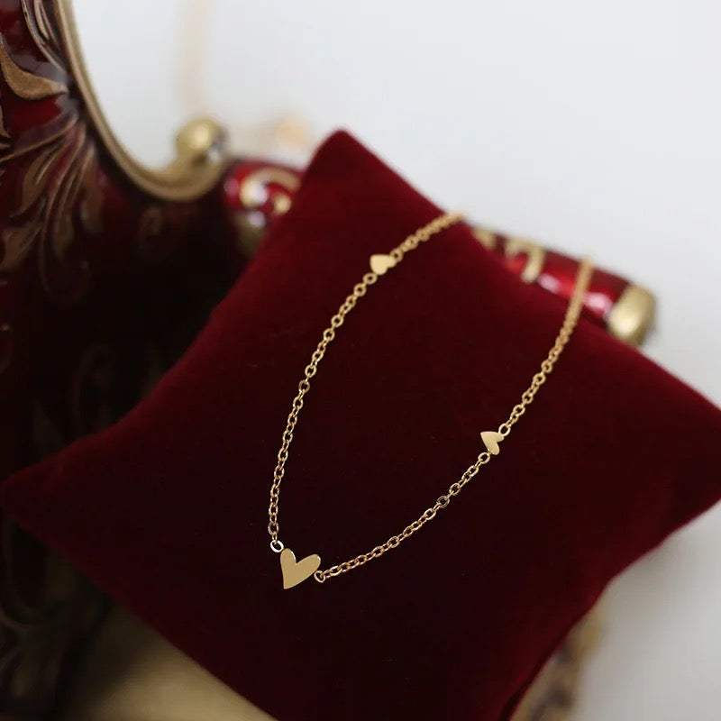 Meera Mini Heart Necklace