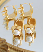 Dora Pearl Mini Earrings