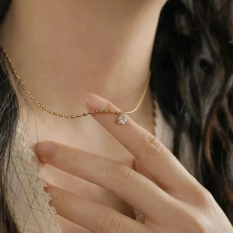 Alizeh Prom Gold Necklace