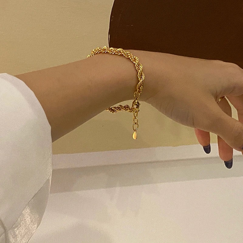 Thick & Thin Rope Chunky Bracelet