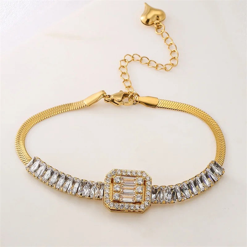 Brigetta Tenis Gold Bracelet