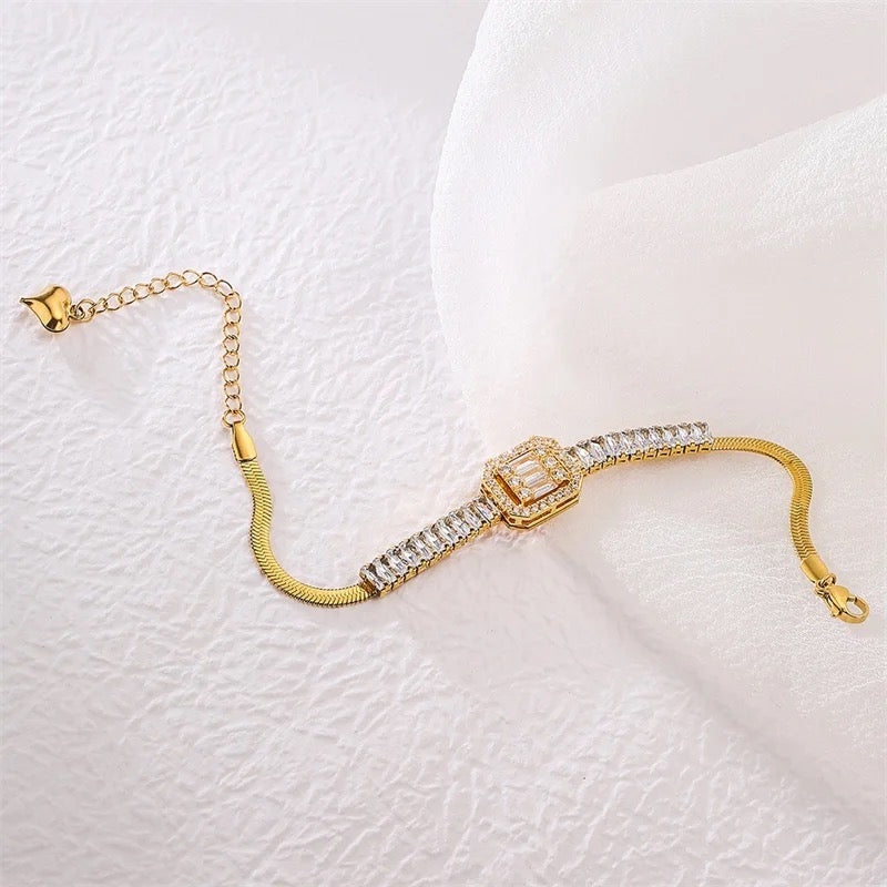 Brigetta Tenis Gold Bracelet