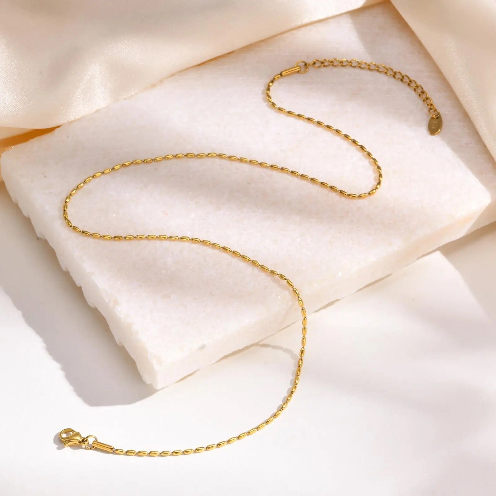 Bris Beaded Thin Chain