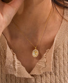 Lumi Flower Pearl Necklace
