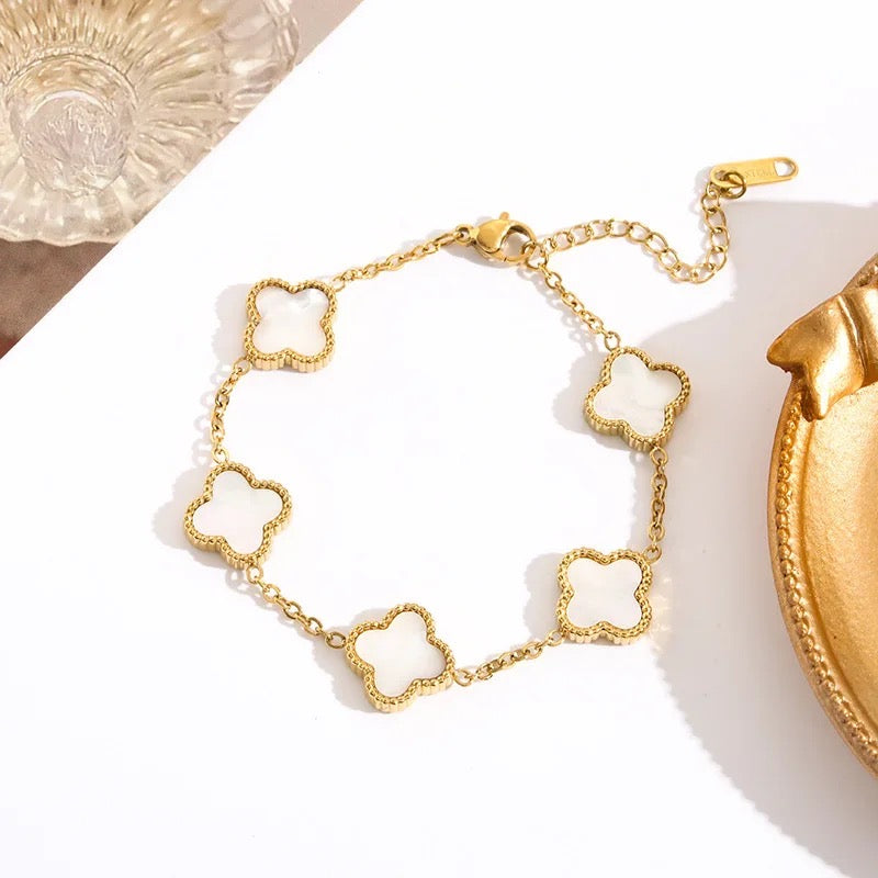 Classic Clover Gold Bracelets✨