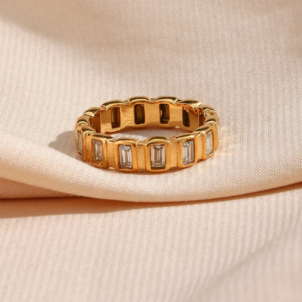 Devaki Diamond Gold Ring