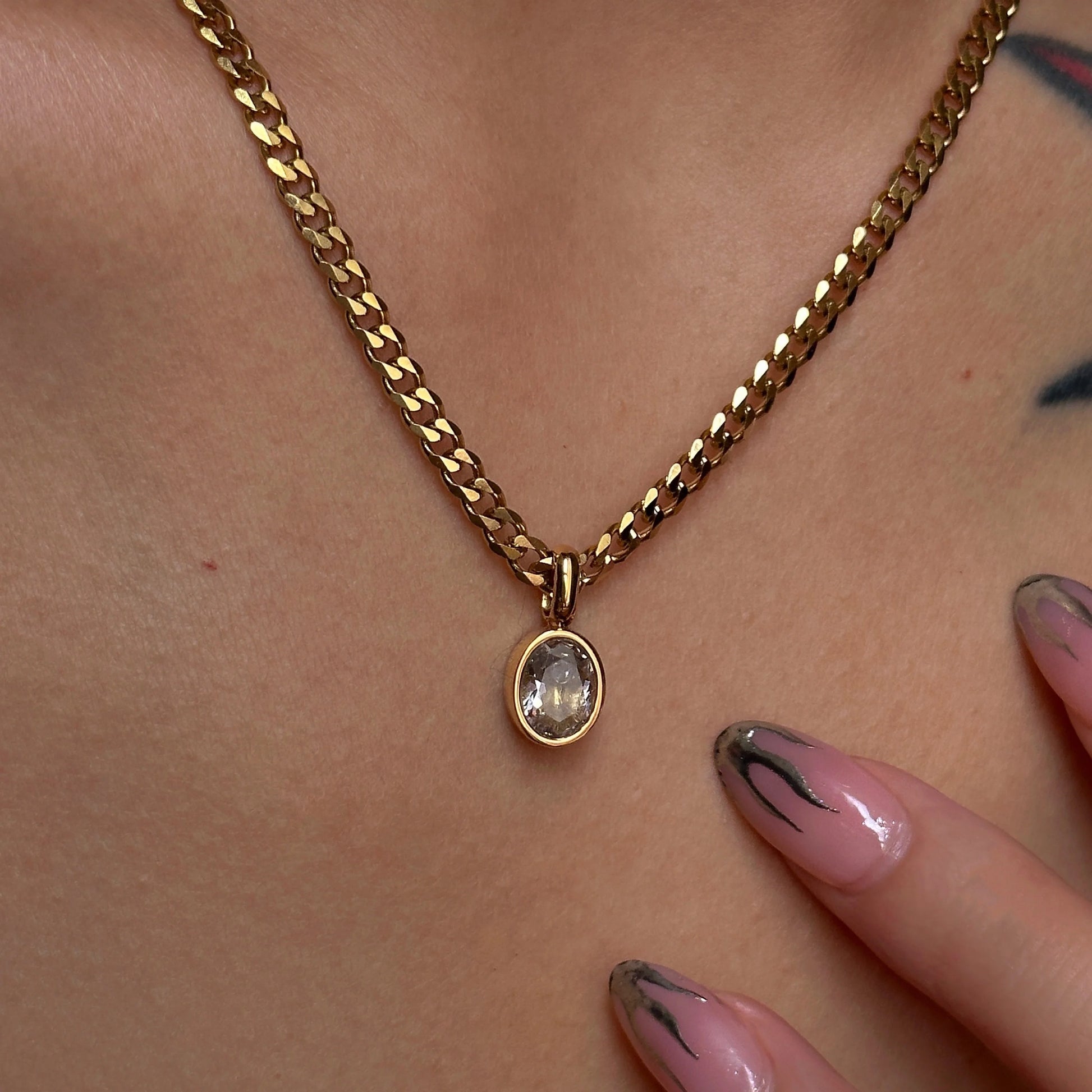 Persi Diamond Gold Necklace