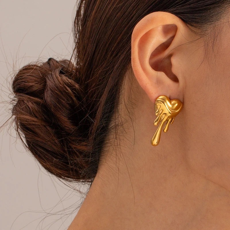 Driplin Heart Melting Earrings
