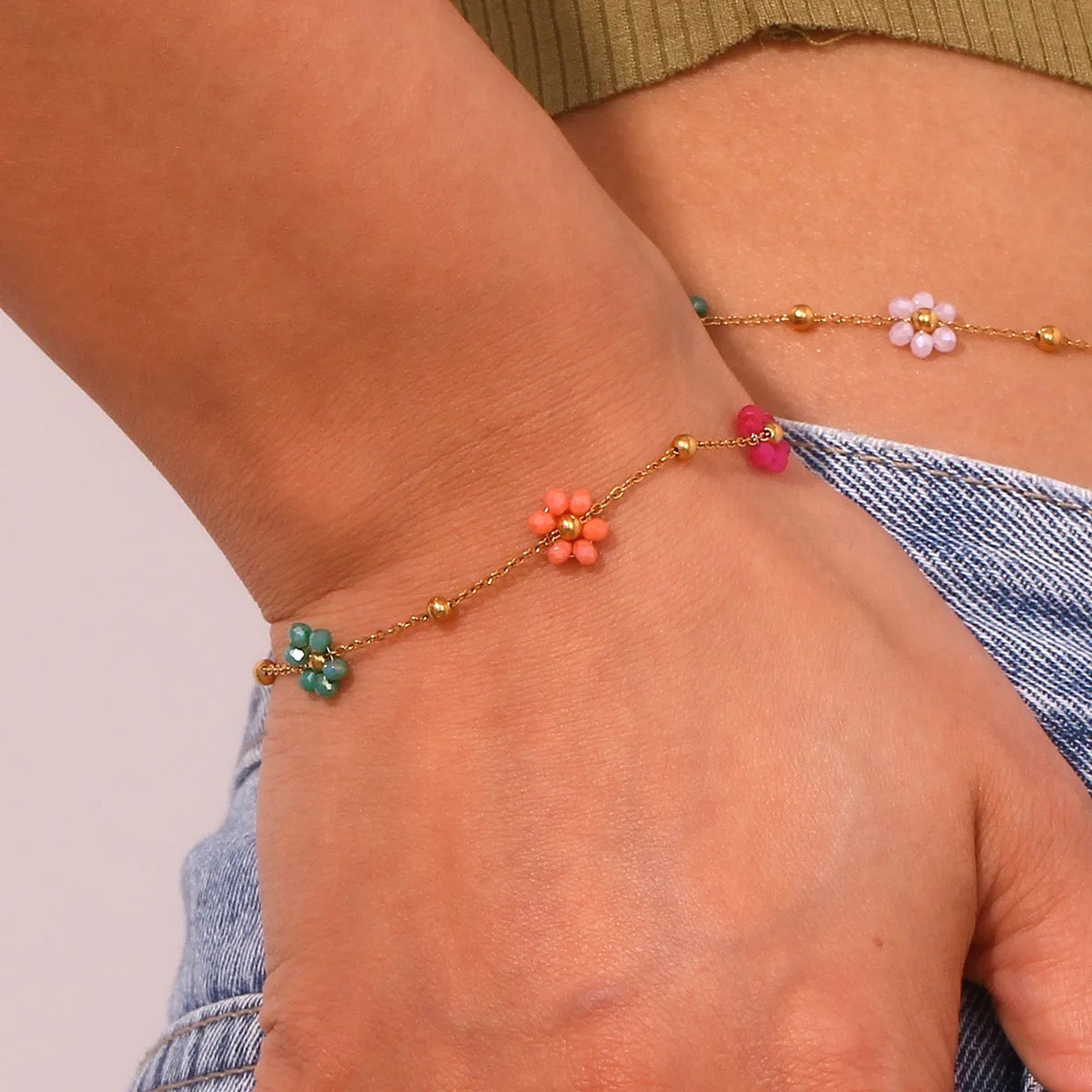 Lizia Summery Flower Bracelet
