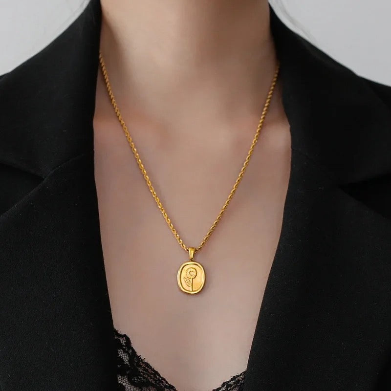 Flea Flower Gold Necklace